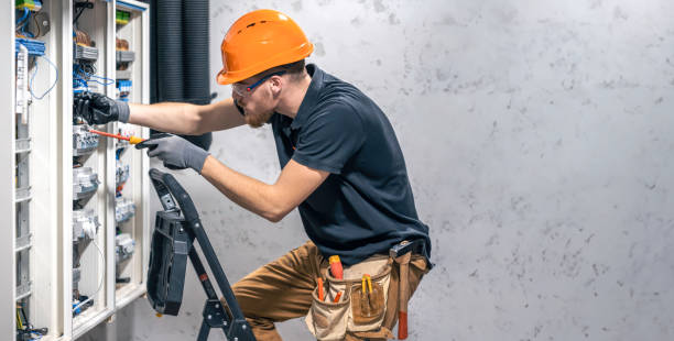 Best Local Electrician Companies  in Claremore, OK
